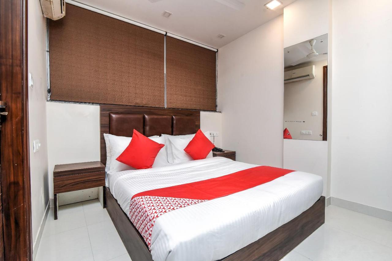Hôtel Oyo 74862 Shree Krishna Leela à Manipal Extérieur photo